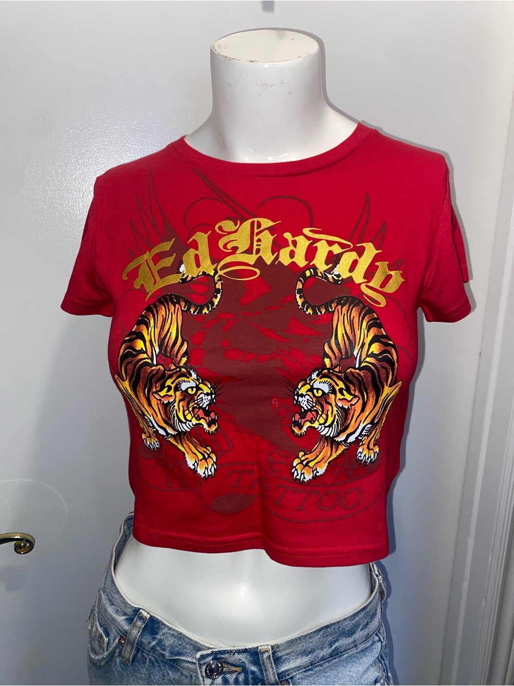 NWT Ed Hardy Red Short Sleeve Tiger Graphic Crop Tee